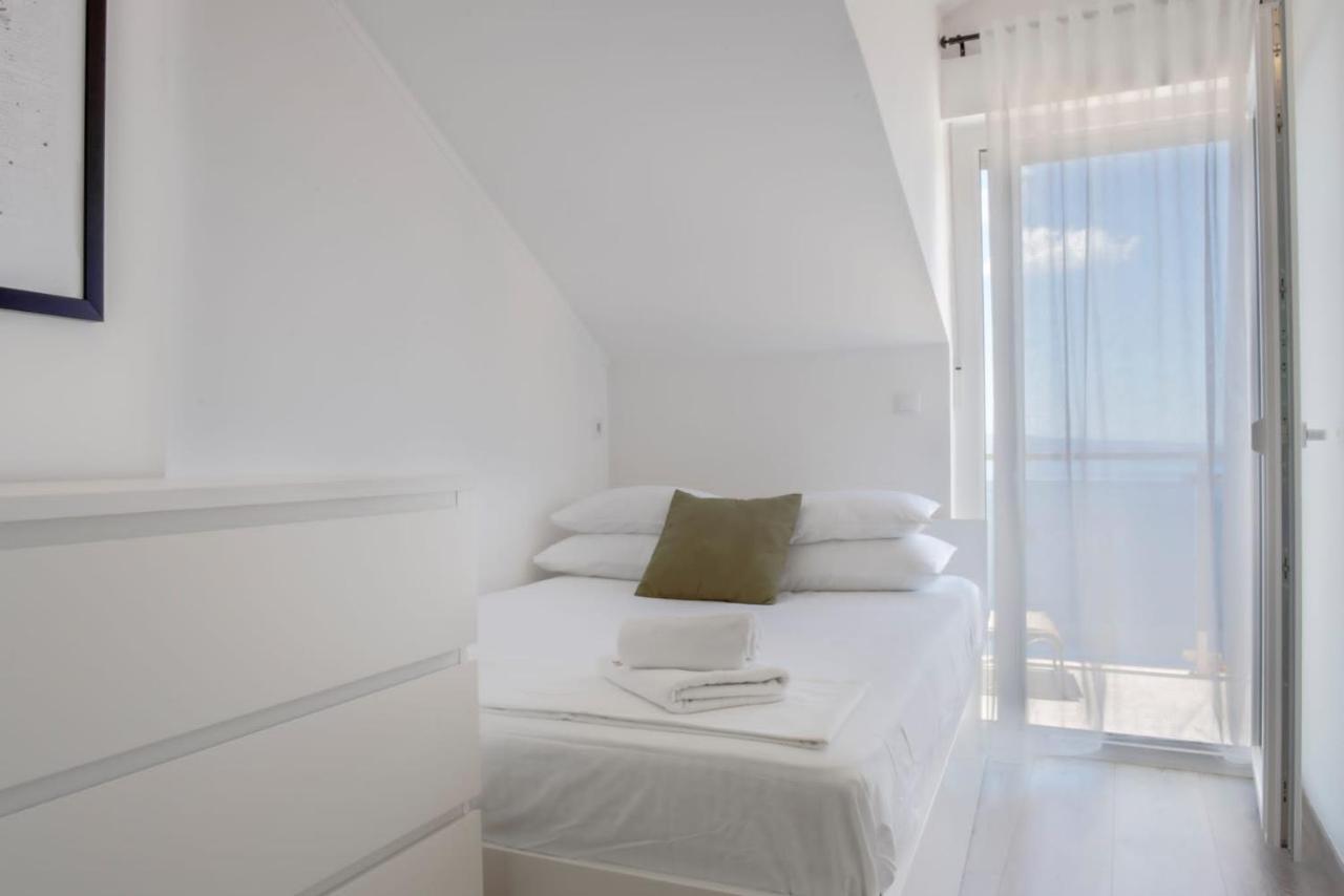 Appartamento Soul House Omiš Esterno foto